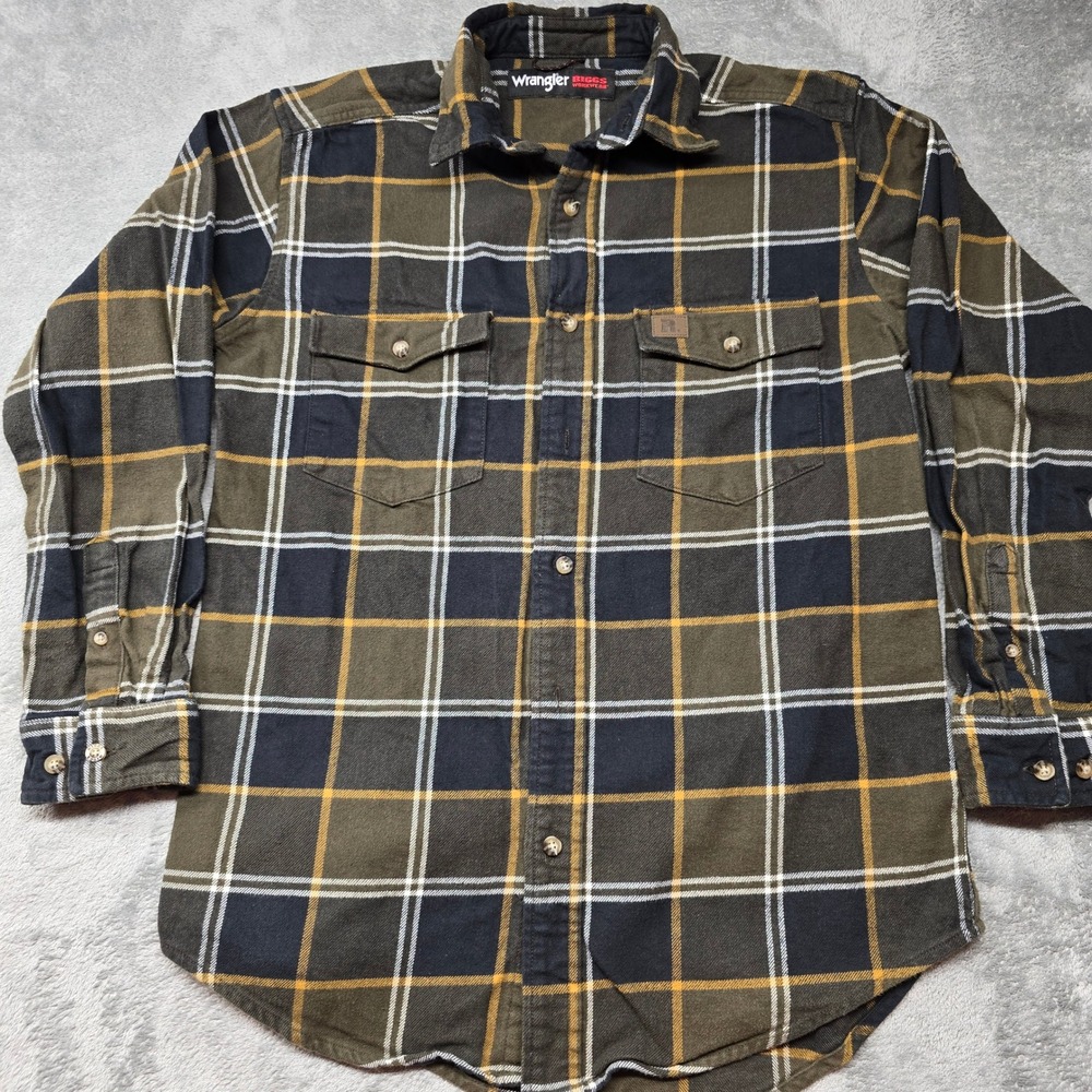 Wrangler RIGGS Workwear Plaid Flannel Button Down Shirt Mens LG Olive Navy Logo